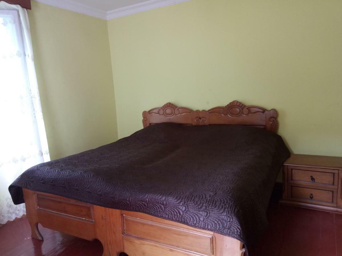 Julia Guest House Kobuleti Esterno foto
